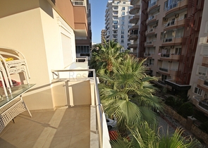 قريبة من البحر والاسواق- شقة غرفة وصالة - مفروشة - في مهموتلار / الانيا 