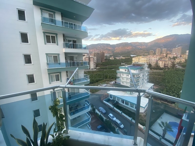 ضمن مجمع سكني عائلي - شقة غرفة وصالة -في مهموتلار / الانيا 