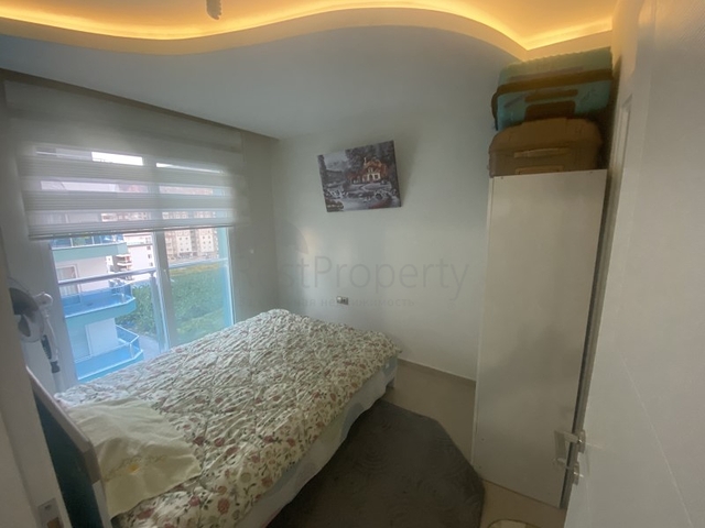 ضمن مجمع سكني عائلي - شقة غرفة وصالة -في مهموتلار / الانيا 