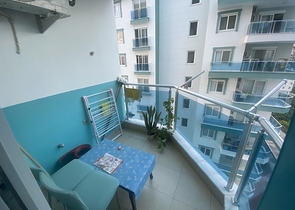 ضمن مجمع سكني عائلي - شقة غرفة وصالة -في مهموتلار / الانيا 