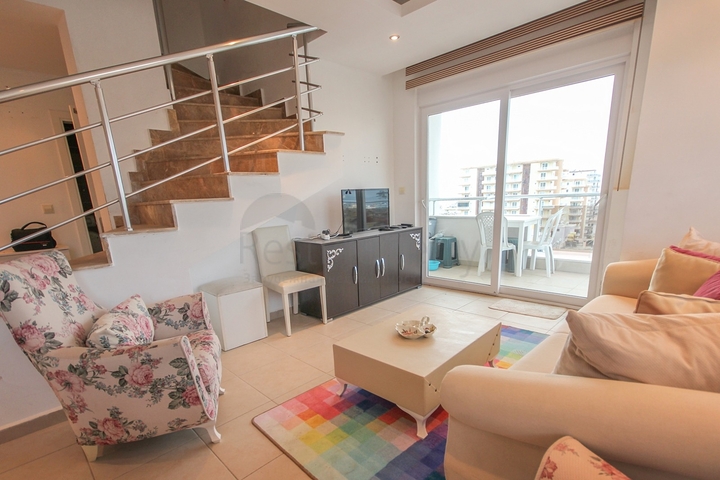 تراس واسع - دوبلكس غرفتين وصالة - مفروشة -في مهموتلار / الانيا 