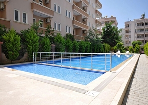 تراس واسع - دوبلكس غرفتين وصالة - مفروشة -في مهموتلار / الانيا 