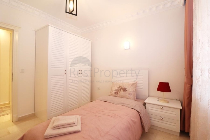 شقة مؤثثة - من تصميم غرفتين وصالة - في مهموتلار / الانيا 