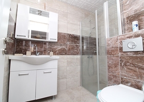 اطلالة بحر - شقة غرفتين وصالة - مؤثثة - في مهموتلار / الانيا 