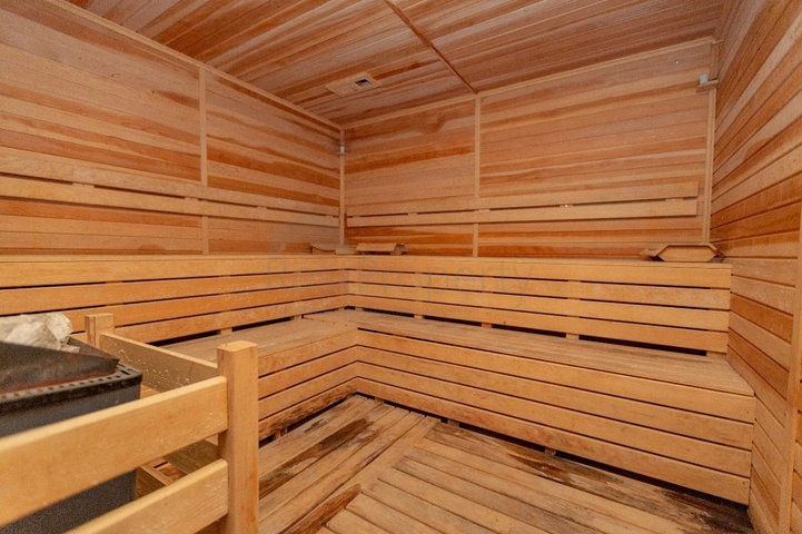 شقة غرفة وصالة - قريبة من البازار - في مهموتلار / الانيا 