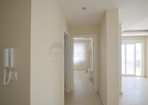 شقة غرفة وصالة - قريبة من البازار - في مهموتلار / الانيا 