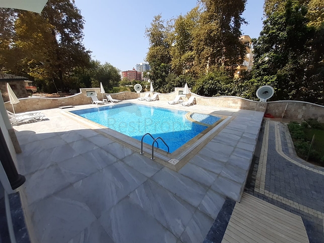 شقق قريبة من البحر - باسعار مناسبة - تصميم 1+1 - في مهموتلار / الانيا 