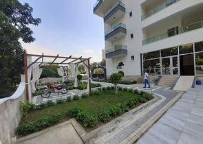 شقق قريبة من البحر - باسعار مناسبة - تصميم 1+1 - في مهموتلار / الانيا 