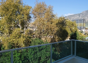 شقق قريبة من البحر - باسعار مناسبة - تصميم 1+1 - في مهموتلار / الانيا 