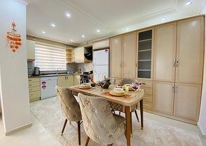 شقة مؤثثة - تصميم غرفتين وصالة - في منطقة مهموتلار الحيوية / مدينة الانيا 