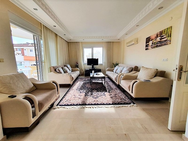 شقة 2 غرفة وصالة - قريب من الخدمات - في مهموتلار / الانيا 