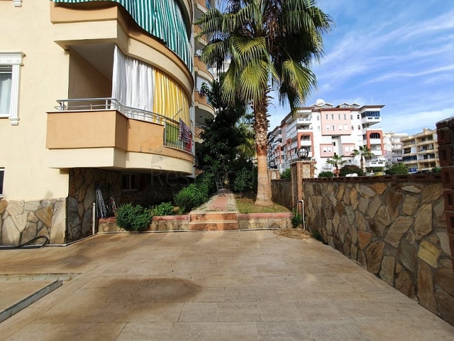 شقة 2 غرفة وصالة - قريب من الخدمات - في مهموتلار / الانيا 