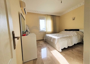 شقة 2 غرفة وصالة - قريب من الخدمات - في مهموتلار / الانيا 