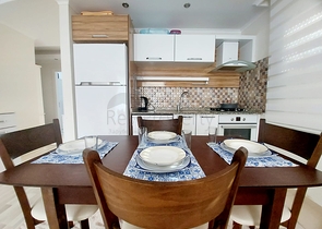 شقة انيقة - تصميم غرفتين وصالة - مع الاثاث - في مهموتلار / الانيا 