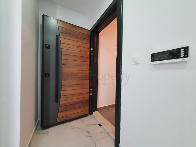 ضمن مجمع سكني حديث -شقة غرفتين وصالة مفروشة - في مهموتلار / الانيا 