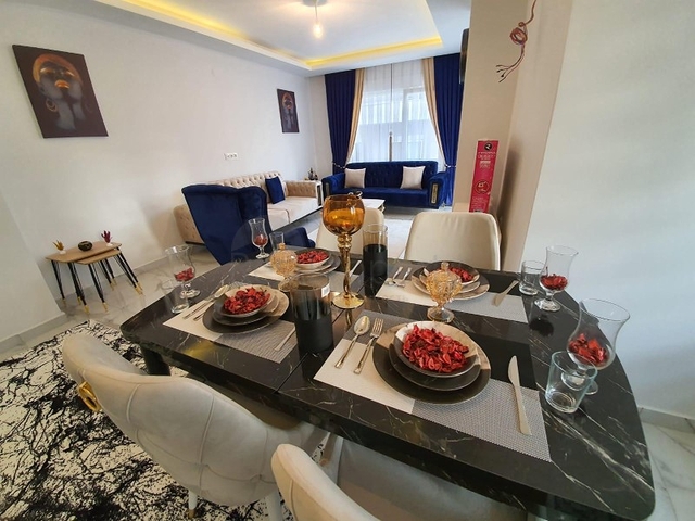 ضمن مجمع سكني حديث -شقة غرفتين وصالة مفروشة - في مهموتلار / الانيا 