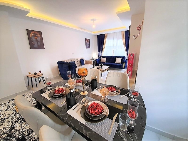 ضمن مجمع سكني حديث -شقة غرفتين وصالة مفروشة - في مهموتلار / الانيا 