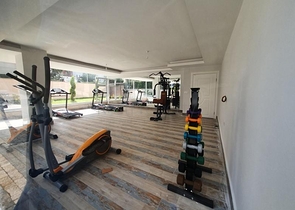 ضمن مجمع سكني حديث -شقة غرفتين وصالة مفروشة - في مهموتلار / الانيا 