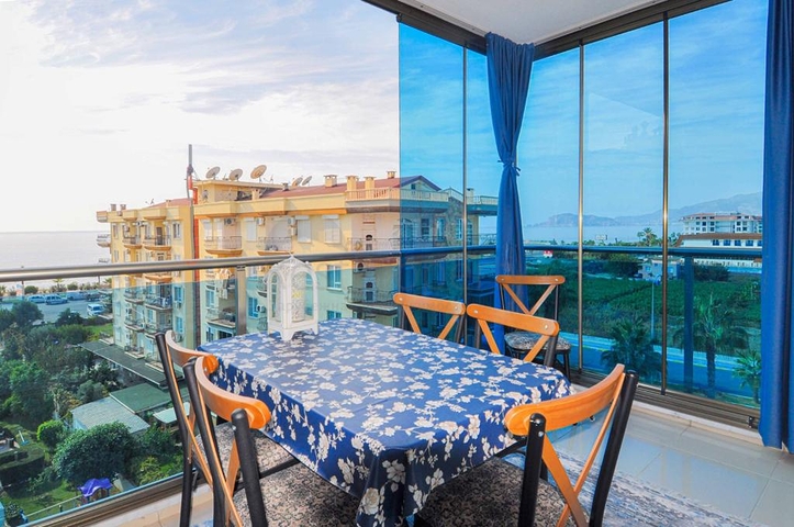 اطلالة بحر - شقة فاخرة - تصميم 2 غرفة وصالة - في مهموتلار / الانيا 