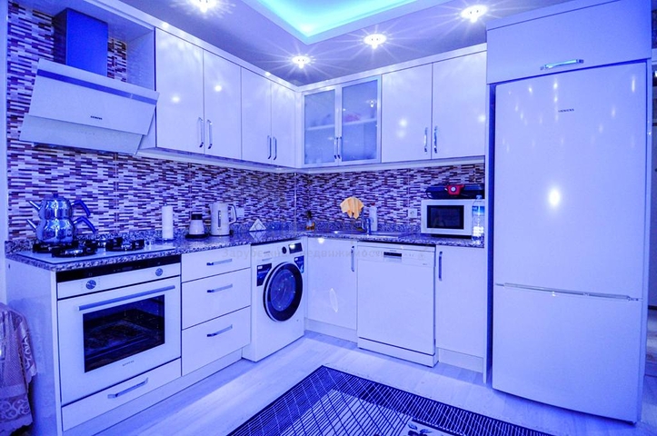 اطلالة بحر - شقة فاخرة - تصميم 2 غرفة وصالة - في مهموتلار / الانيا 