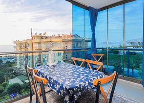 اطلالة بحر - شقة فاخرة - تصميم 2 غرفة وصالة - في مهموتلار / الانيا 