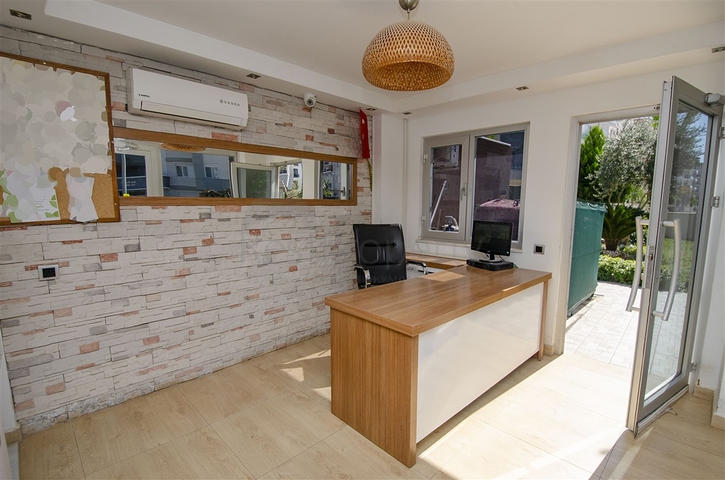 بنتهاوس من 3 غرف نوم في مجمع في كونيالتي أنطاليا