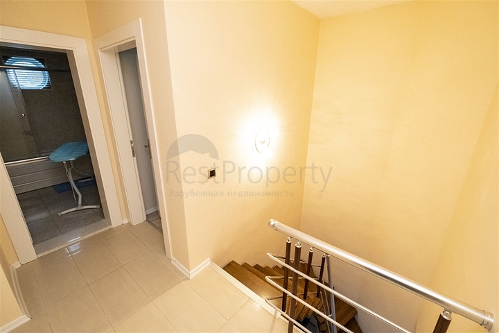 بنتهاوس من 3 غرف نوم في مجمع في كونيالتي أنطاليا