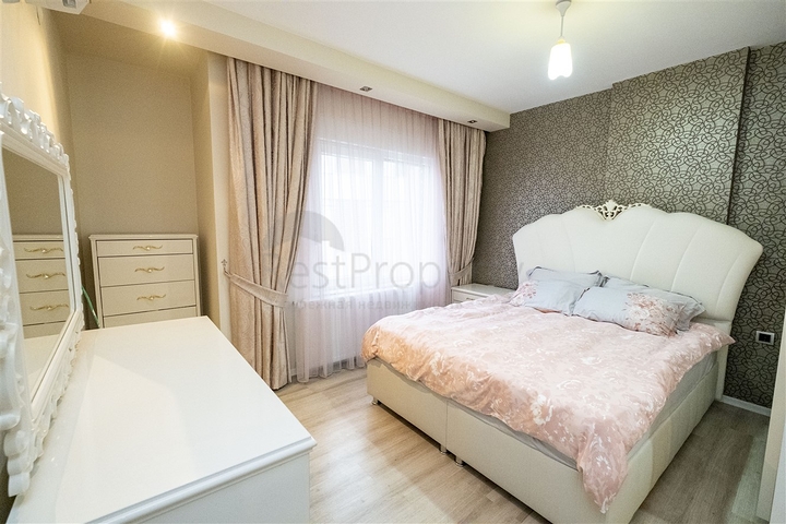 بنتهاوس من 3 غرف نوم في مجمع في كونيالتي أنطاليا