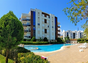 بنتهاوس من 3 غرف نوم في مجمع في كونيالتي أنطاليا