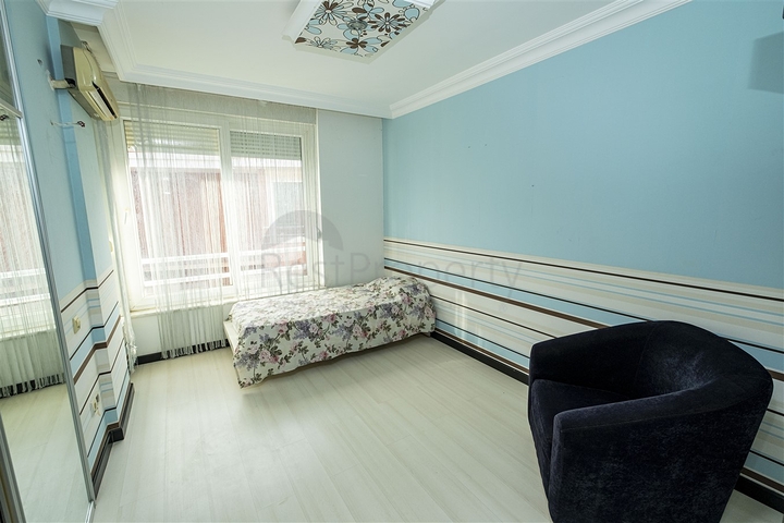 فيلا 4 + 1 في مجمع في منطقة كوندو لارا ، على بعد 10 دقائق من الشاطئ