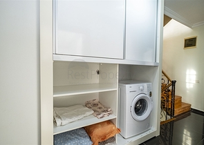 فيلا 4 + 1 في مجمع في منطقة كوندو لارا ، على بعد 10 دقائق من الشاطئ