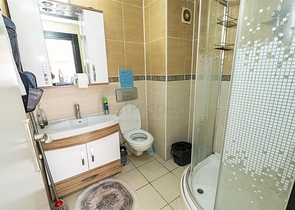 فيلا 4 + 1 في مجمع في منطقة كوندو لارا ، على بعد 10 دقائق من الشاطئ