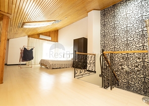 فيلا 4 + 1 في مجمع في منطقة كوندو لارا ، على بعد 10 دقائق من الشاطئ