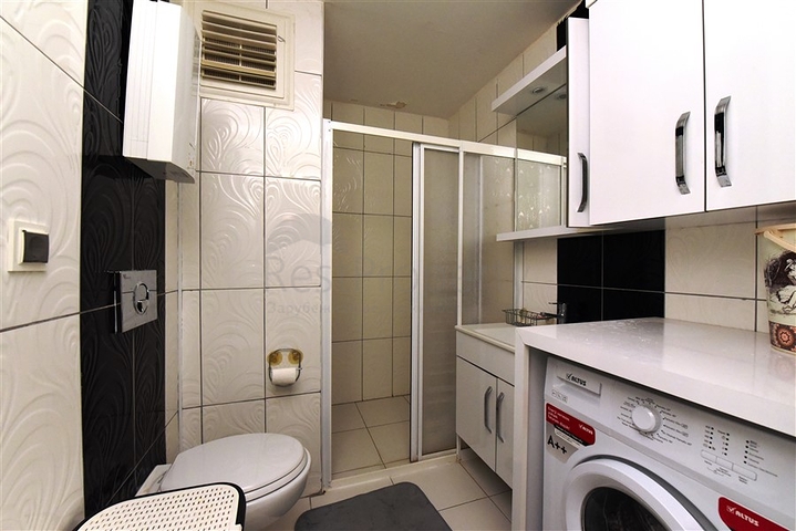 شقة غرفة وصالة - مفروشة - في منطقة قريبة من البحر والاسواق - مهموتلار / الانيا 