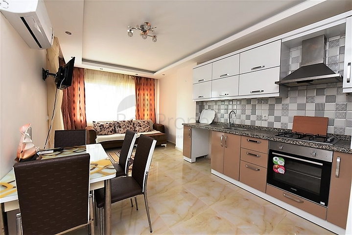 شقة غرفة وصالة - مفروشة - في منطقة قريبة من البحر والاسواق - مهموتلار / الانيا 