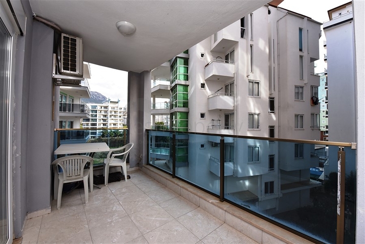 شقة غرفة وصالة - مفروشة - في منطقة قريبة من البحر والاسواق - مهموتلار / الانيا 