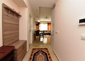 شقة غرفة وصالة - مفروشة - في منطقة قريبة من البحر والاسواق - مهموتلار / الانيا 