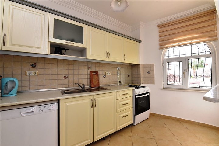 فيلا مستقلة مع مسبح خاص -في افسلار / الانيا 