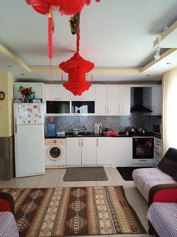 بسعر مناسب - شقة غرفة وصالة مفروشة - قريبة من البازار - في مهموتلار / الانيا 