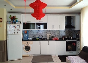 بسعر مناسب - شقة غرفة وصالة مفروشة - قريبة من البازار - في مهموتلار / الانيا 