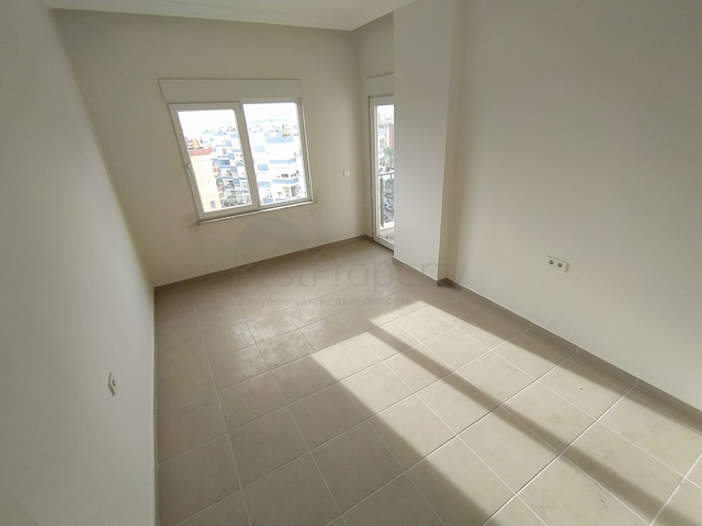 شقة غرفتين وصالة - على شارع بارباروس - في مهموتلار / الانيا 