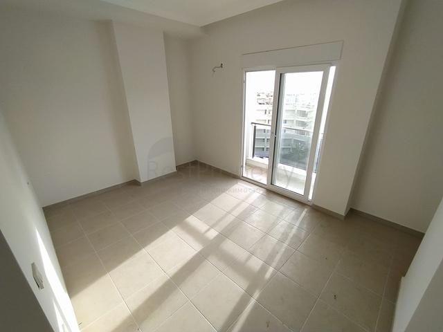 شقة غرفتين وصالة - على شارع بارباروس - في مهموتلار / الانيا 