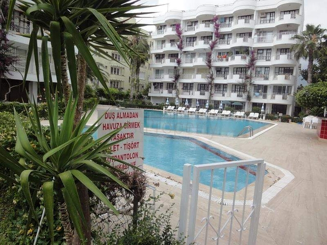 اطلالة بحرية - صف اول - شقة غرفتين وصالة - مفروشة - بسعر مناسب -في مهموتلار / الانيا 