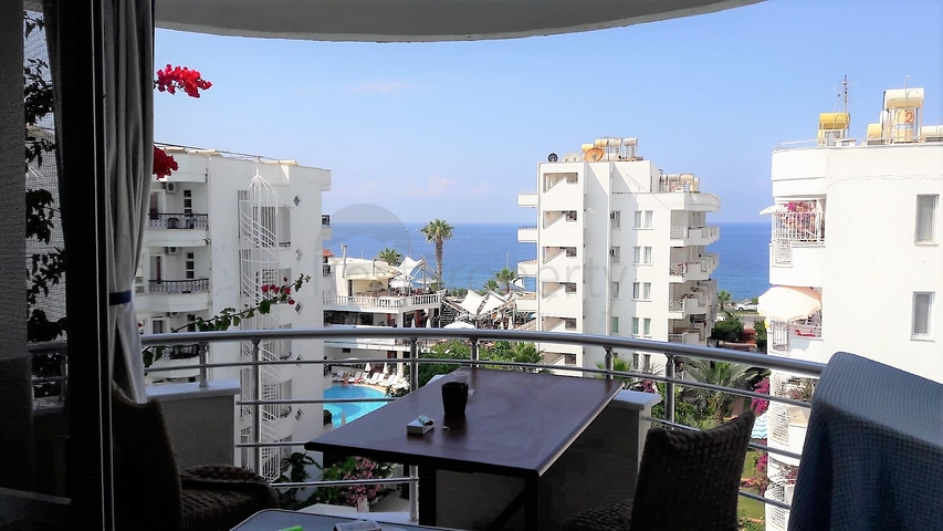 اطلالة بحرية - صف اول - شقة غرفتين وصالة - مفروشة - بسعر مناسب -في مهموتلار / الانيا 