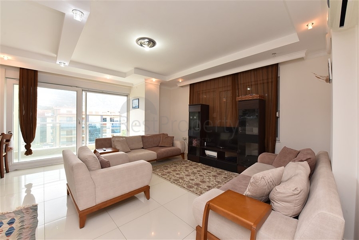 اطلالة بحرية - دوبلكس مؤثثة - في كاستل / الانيا 