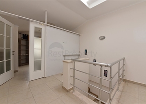 اطلالة بحرية - دوبلكس مؤثثة - في كاستل / الانيا 