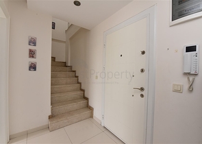 اطلالة بحرية - دوبلكس مؤثثة - في كاستل / الانيا 