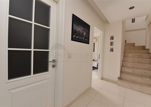 اطلالة بحرية - دوبلكس مؤثثة - في كاستل / الانيا 