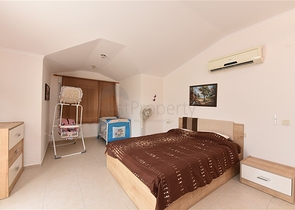 اطلالة بحرية - دوبلكس مؤثثة - في كاستل / الانيا 