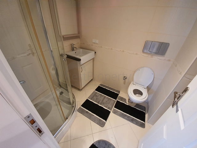 طابق مرتفع - شقة غرفتين وصالة - في مهموتلار / الانيا 